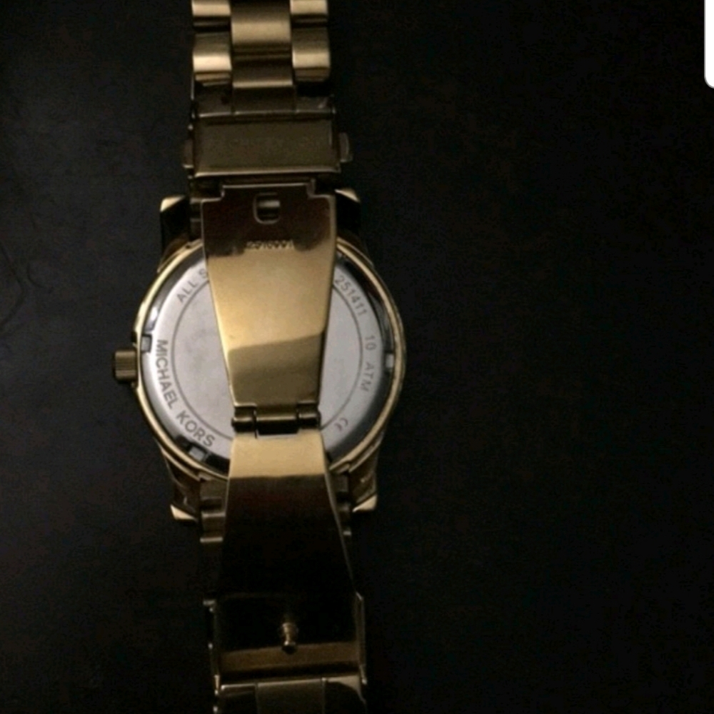 Michael kors watch - Picture 3 of 3